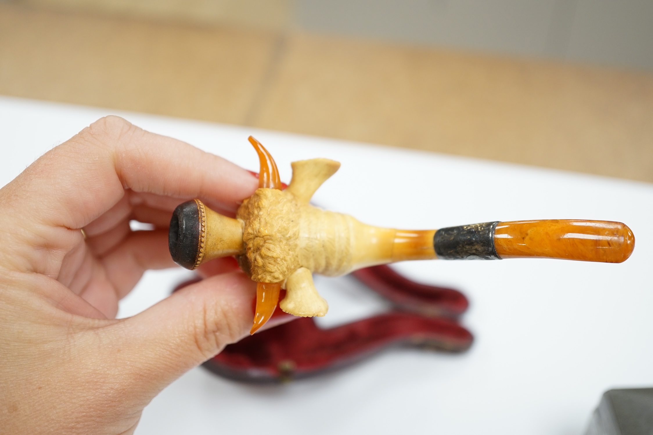 A cased Meerschaum pipe in the form of a bull and a Tudric pewter box, 9 x 9 x 5cm